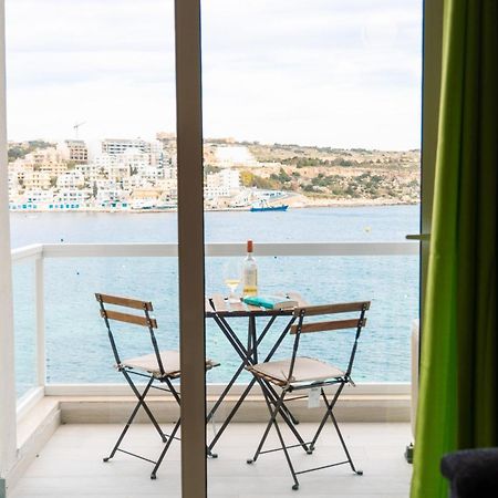 Seashore Stays - Stunning Apartments Right By The Sea St. Paul's Bay Phòng bức ảnh